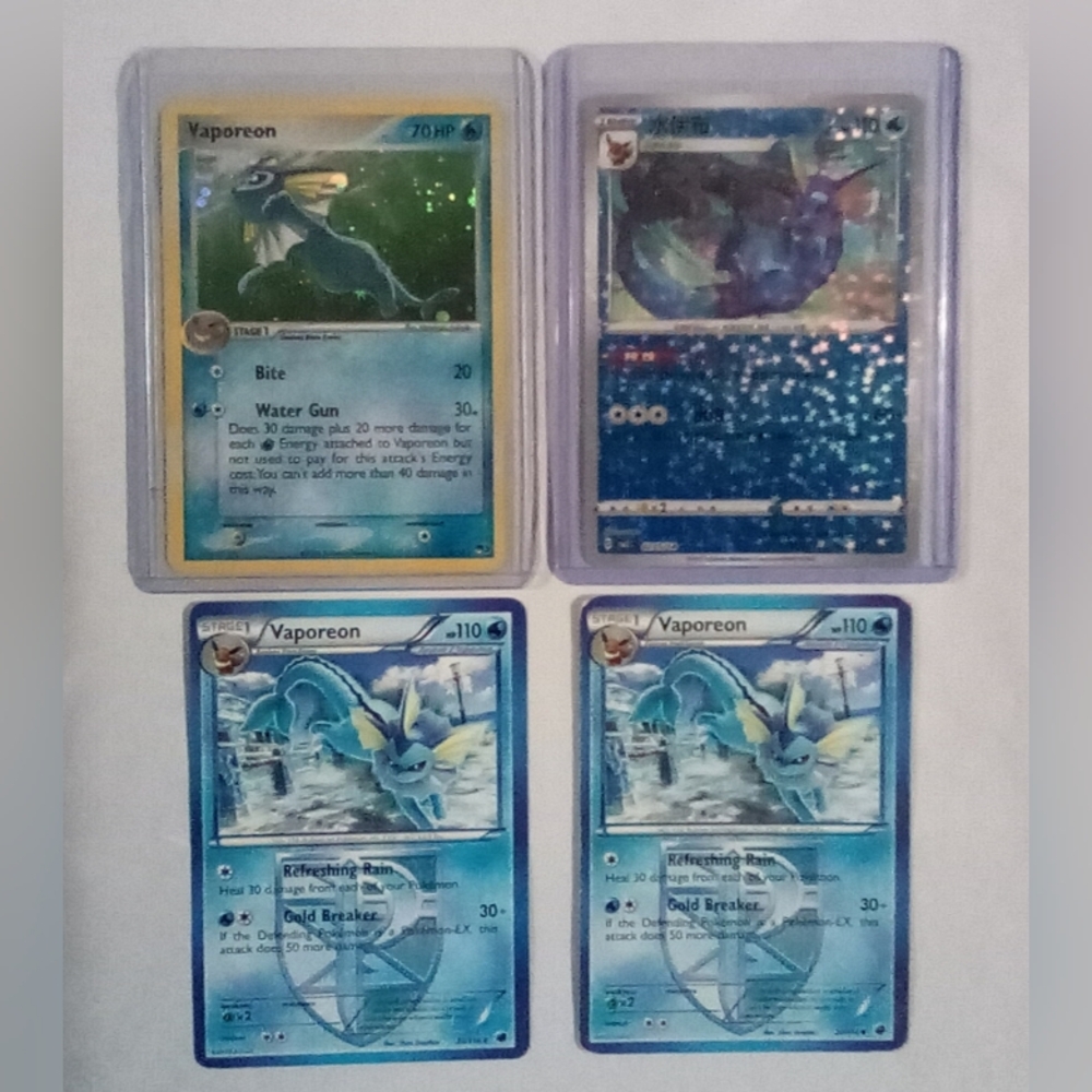 ✨Vaporeon Holo Pokemon Card Bundle✨